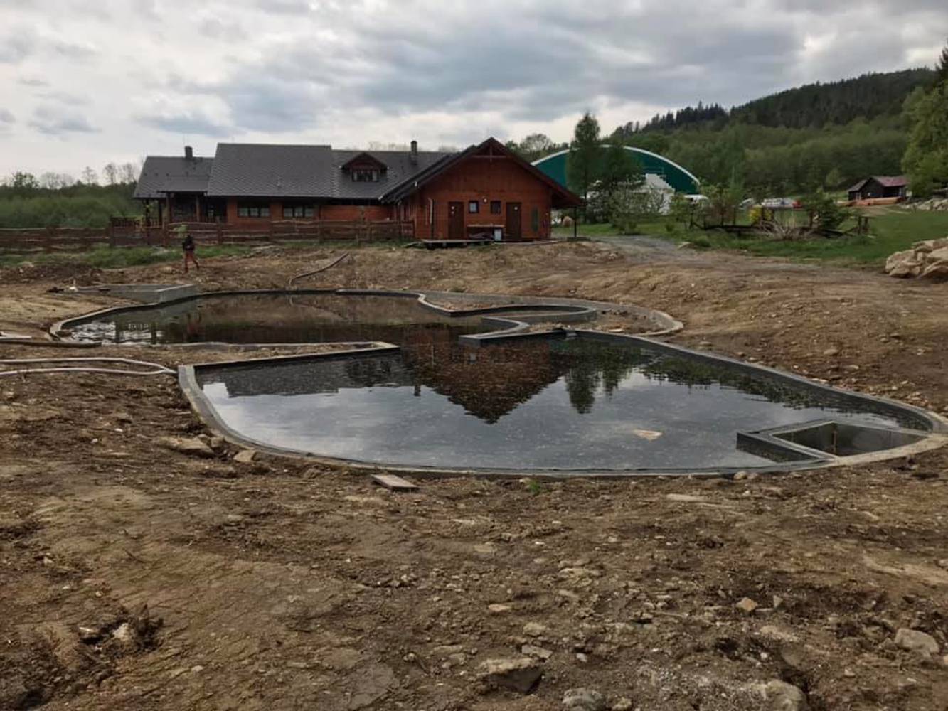 94DA9BAC F9B7 44AD B44D 77D625F22192