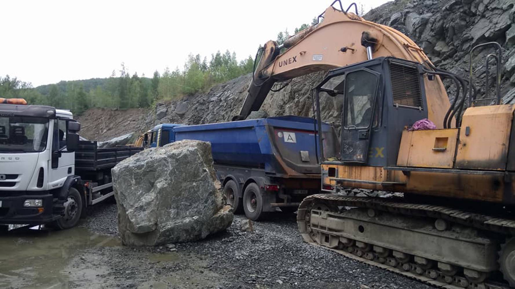 1BE8D361 3806 47B2 9A9D A31544FFEB04