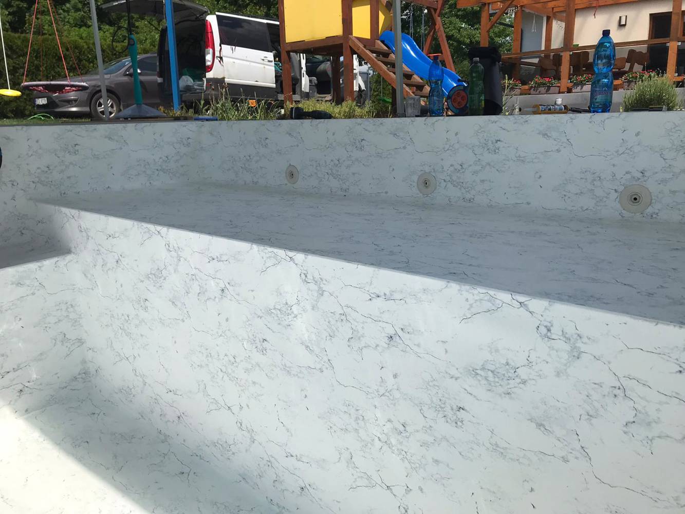 FE7B1200 36DD 47DF 9AC1 86C692D6A70E