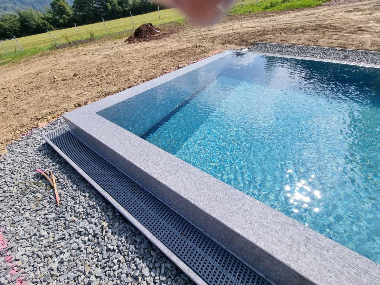 938F231B 1575 4DBD AD2D 286E44A24849 2