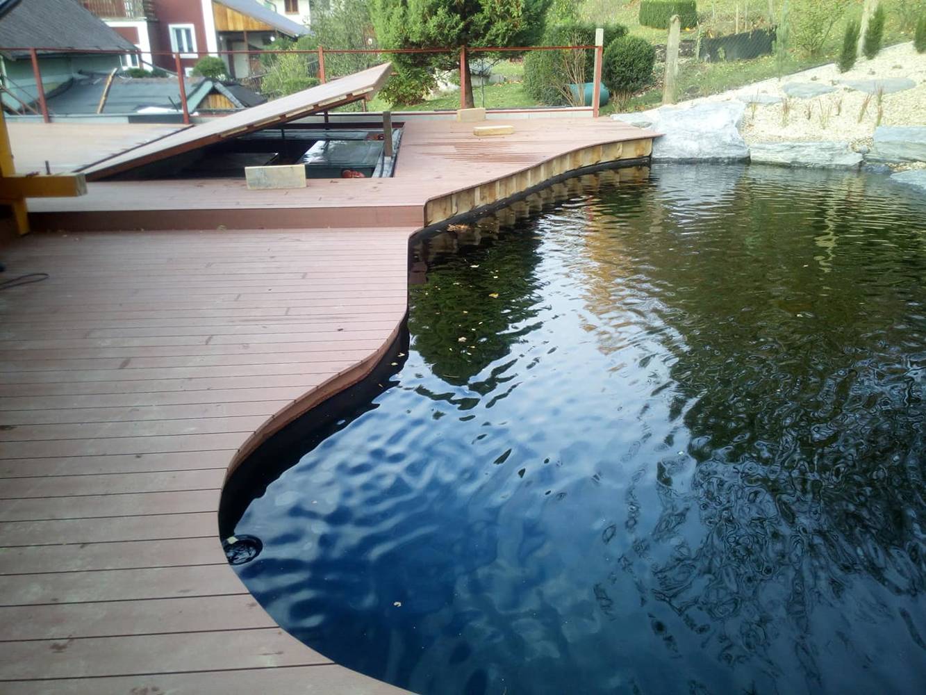 71506D71 0812 46AD AB2B 30683BBAEFEE