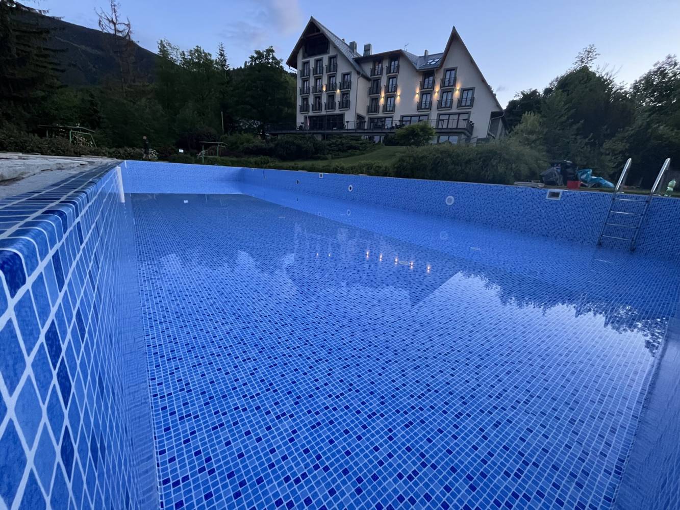 Tempimageq9y5du Scaled 2