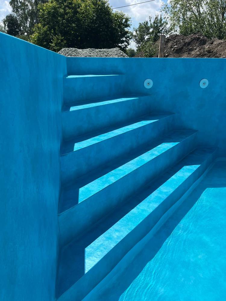 787502B0 6Eb4 4B46 B1e6 9De7a3a6ef59