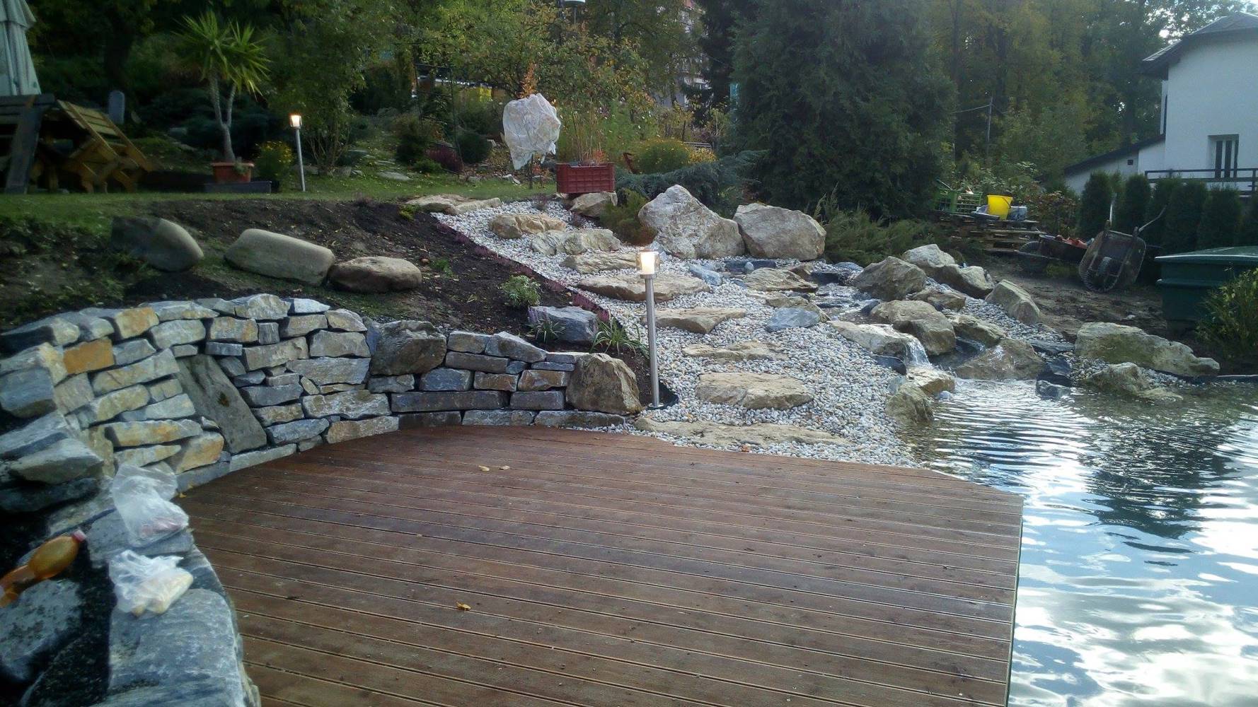 096F46DA 35AB 4C35 A683 3803A4A67E9E